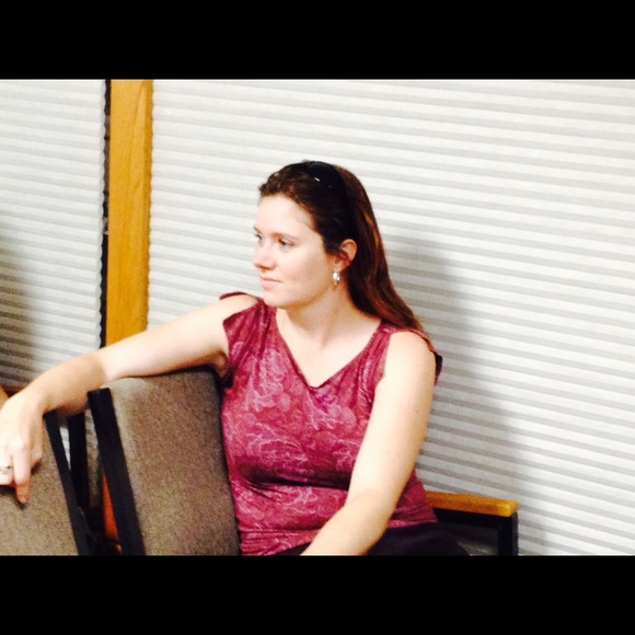 Meet your Posher, Beverlyn - Picture 7 of 8